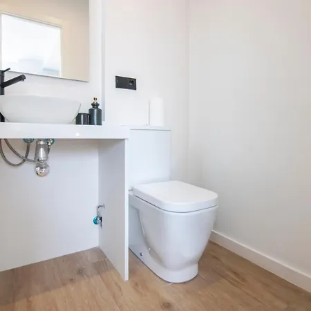 Vlc Host- Eixarchs Apartman Valencia