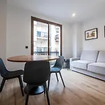 Vlc Host- Eixarchs Apartamento